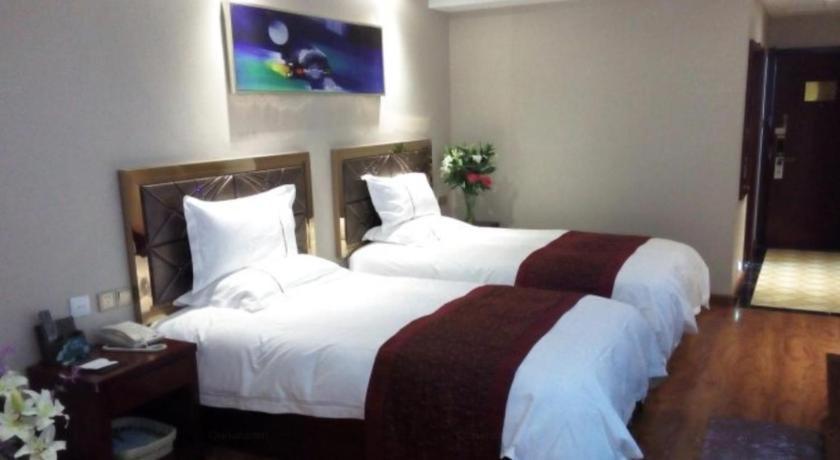 Greentree Inn Geermu Walking Street Business Hotel Golmud Exterior foto