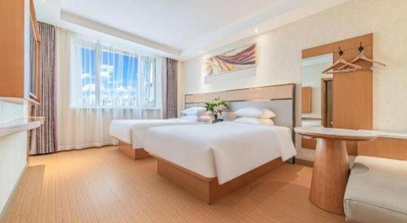 Greentree Inn Geermu Walking Street Business Hotel Golmud Exterior foto